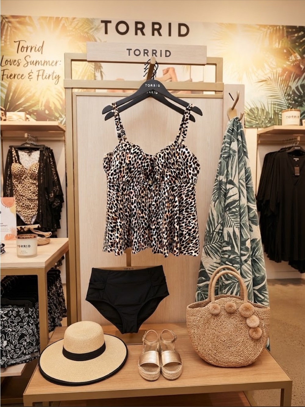 Torrid NWT Leopard Print Tankini Top